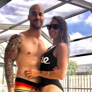 Meet your Posher, Quina